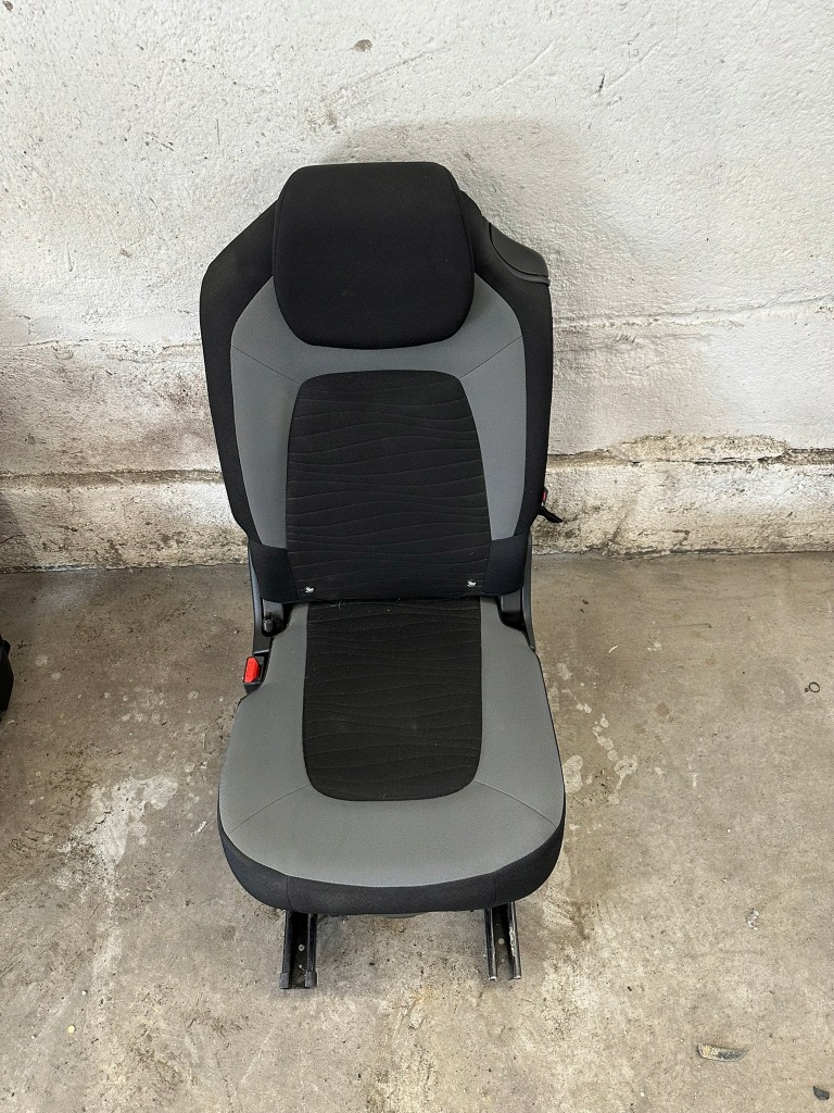 фото №1, C4 grand picasso ii сиденье левый задняя drugi ряд