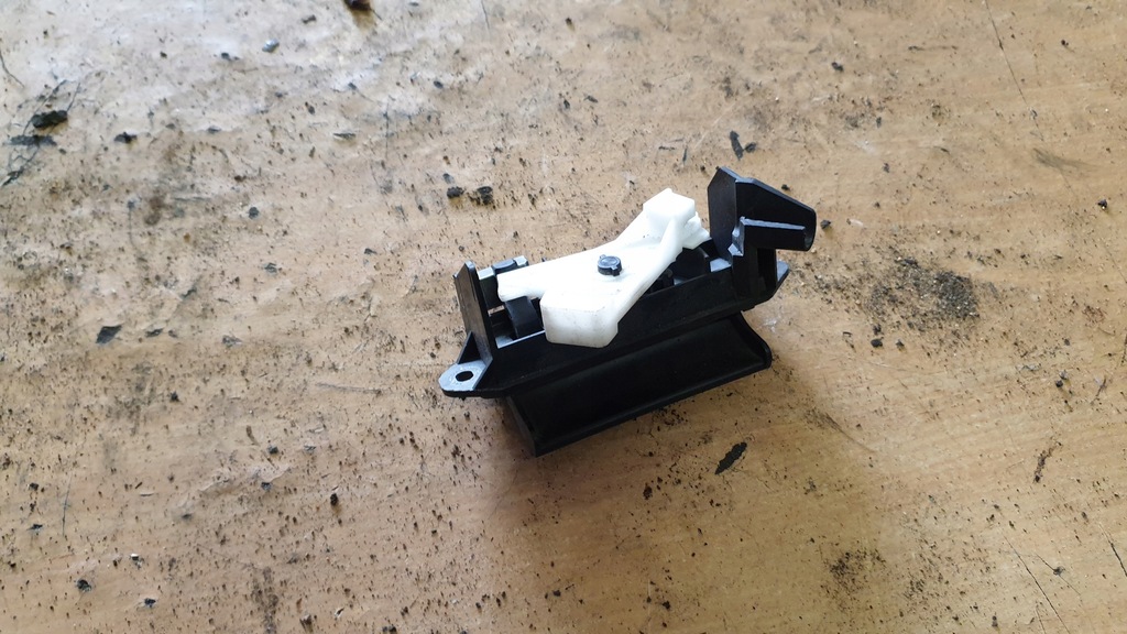 фото №1, Toyota corolla e12 ручка кришки задня задній 3d