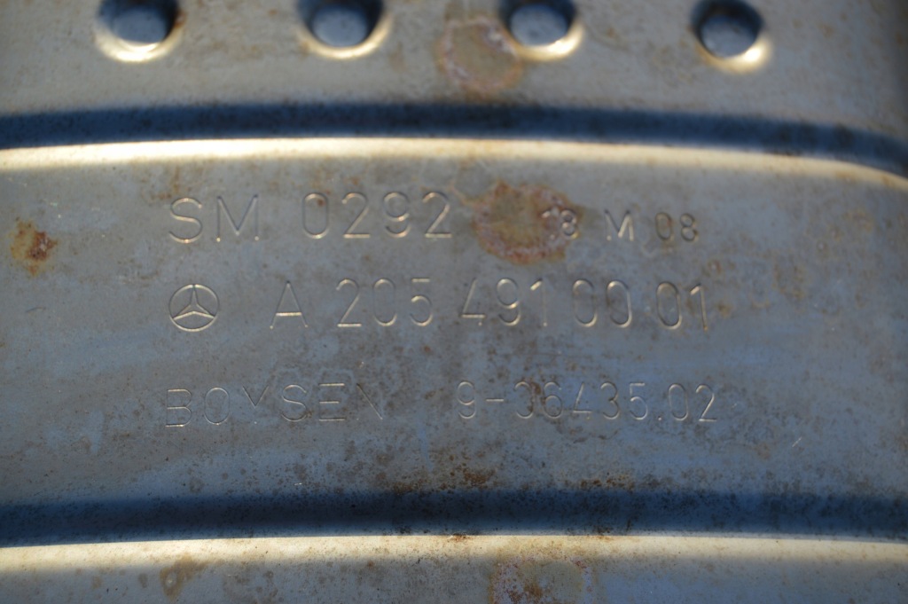 Вихлоп гасник kompletny mercedes w213 e klasa e200 2134907106 2.0cgi в Україні