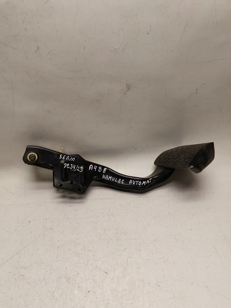 фото №1, Педаль тормоза audi a4 b8 автоматическая коробка передач