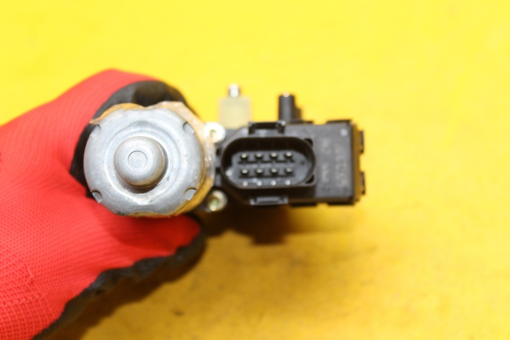 фото №5, Моторчик стекло правый перед a6 c5 4b0959802b