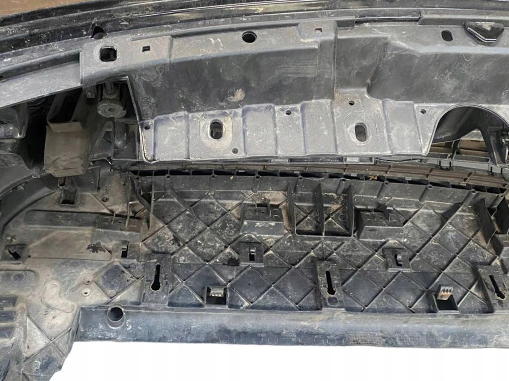 фото №13, Peugeot 2008 i 2009 с передний бампер передний