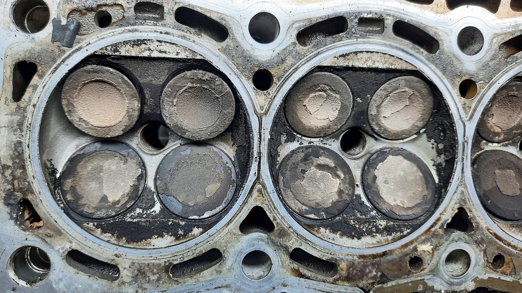 фото №15, Головка двигуна peugeot 807 2.2b