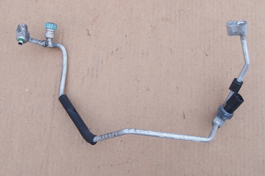 фото №3, Шланг трубка кондиционера hyundai santa fe i crdi