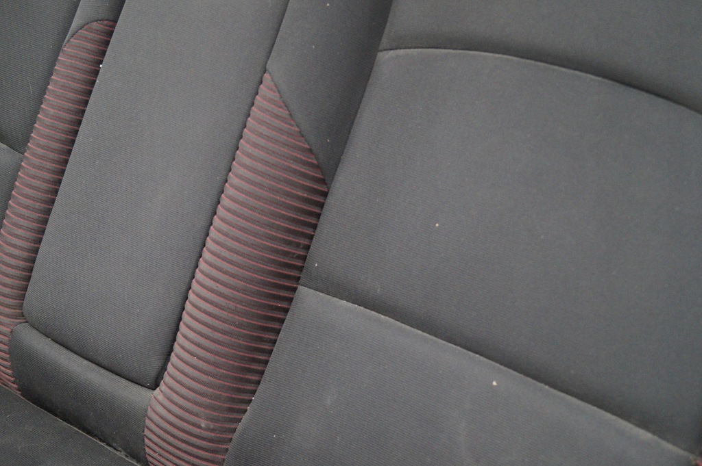 фото №6, Заднее сиденье задняя задняя mazda 3 bk 03-09r