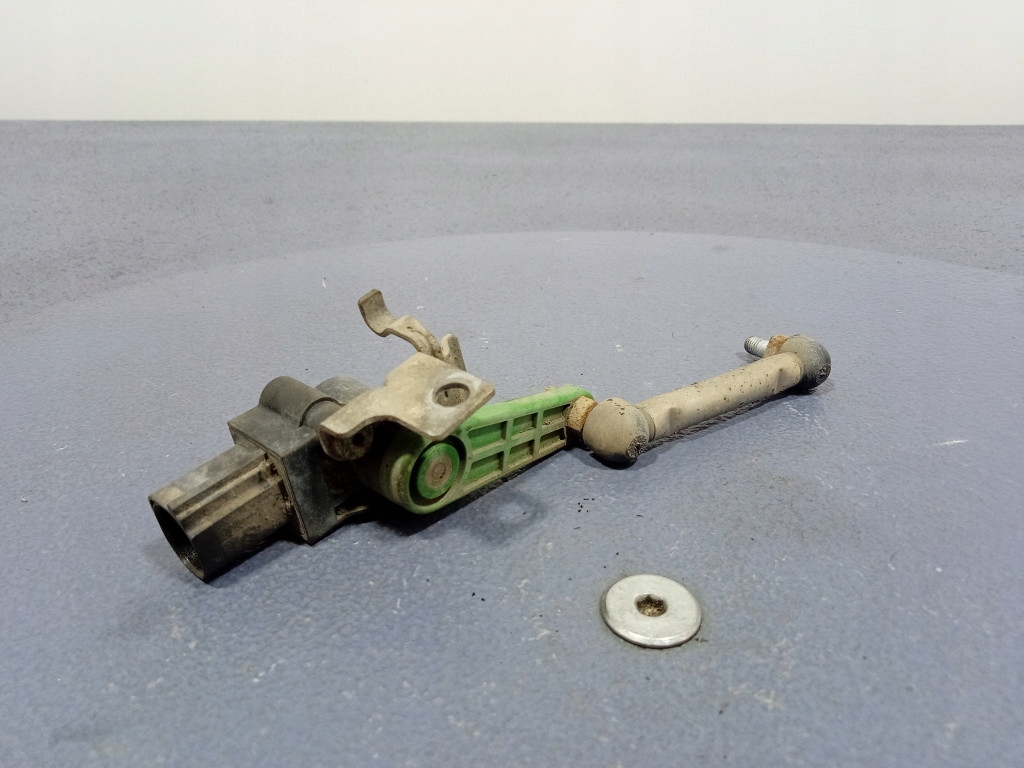 фото №5, Vw touareg ii 7p датчик вирівнювання ксенон правий перед 7p0616214