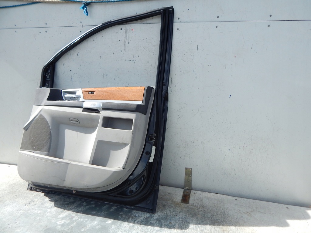 фото №9, Chrysler grand voyager 08- двері правий перед