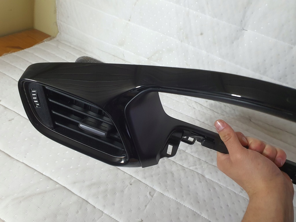 фото №5, Рамка молдинг dekor консоли ford puma fiesta mk8