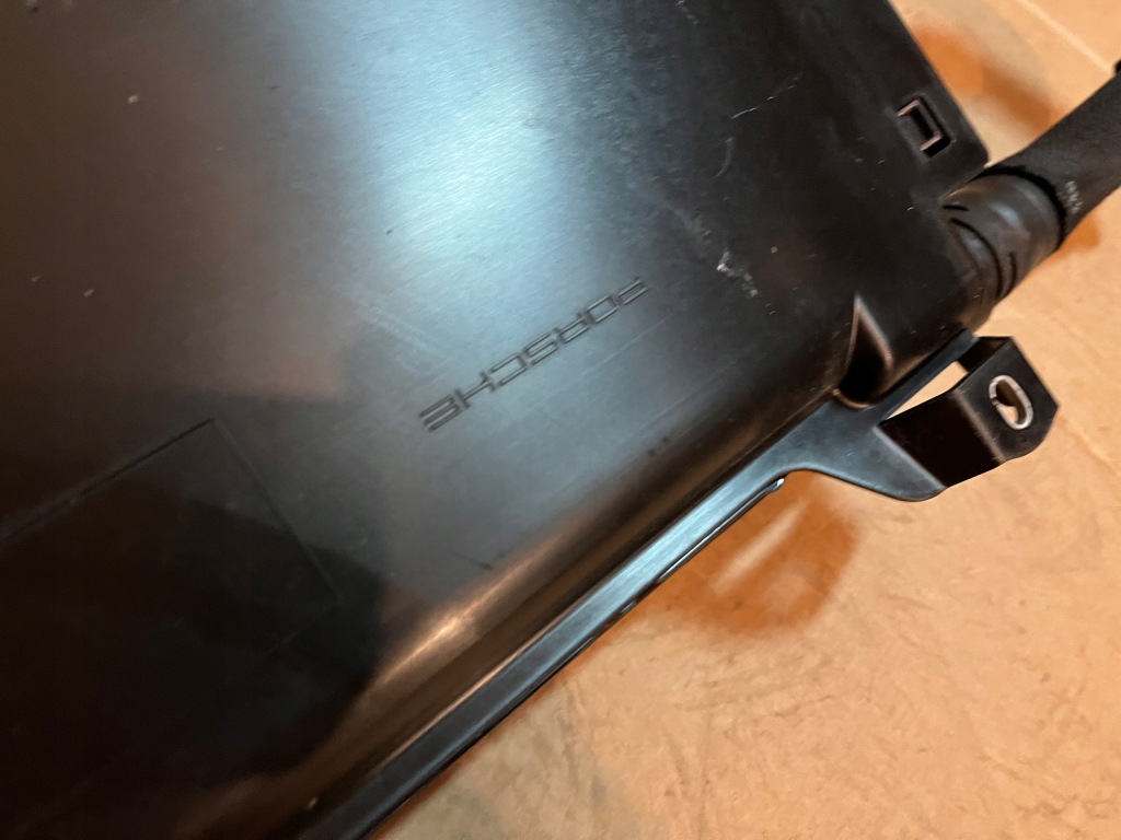 Купить Porsche cayman boxtet 982 средняя радиатор воды 99110613702