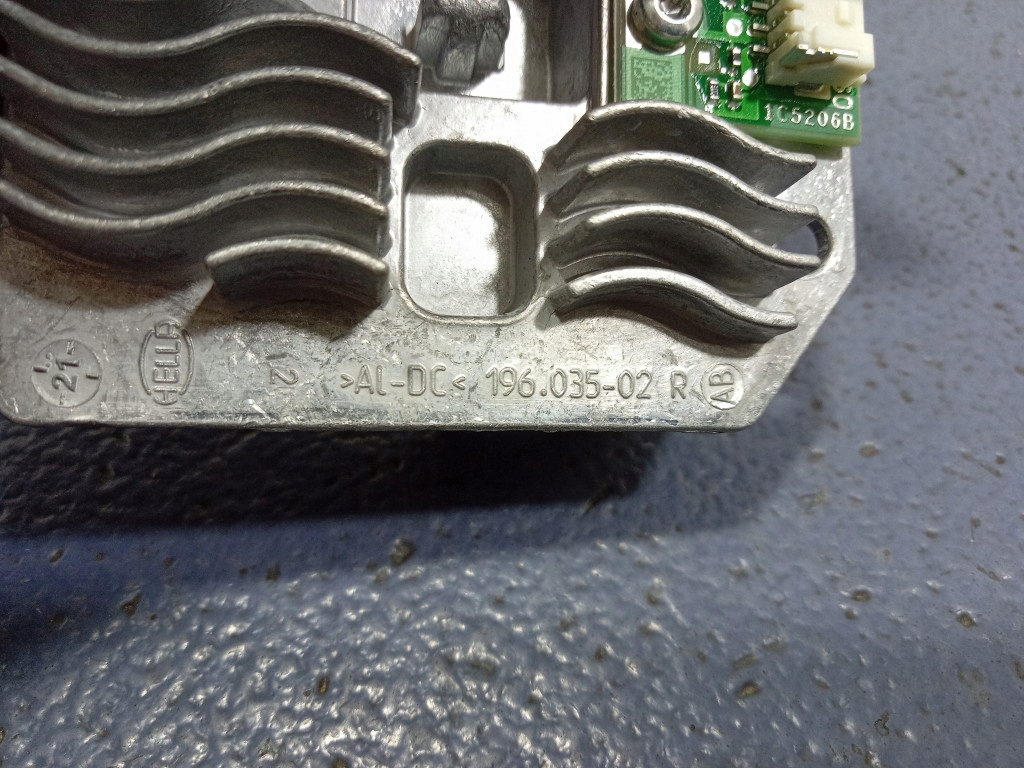 фото №7, Scania r s ntg 2016 модуль led jeż фара правого 196.035-04r