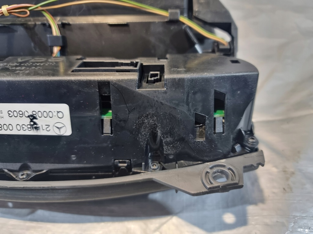 фото №10, Панель кондиціонера оригінальний номер 2118300085 mercedes e klasa w211