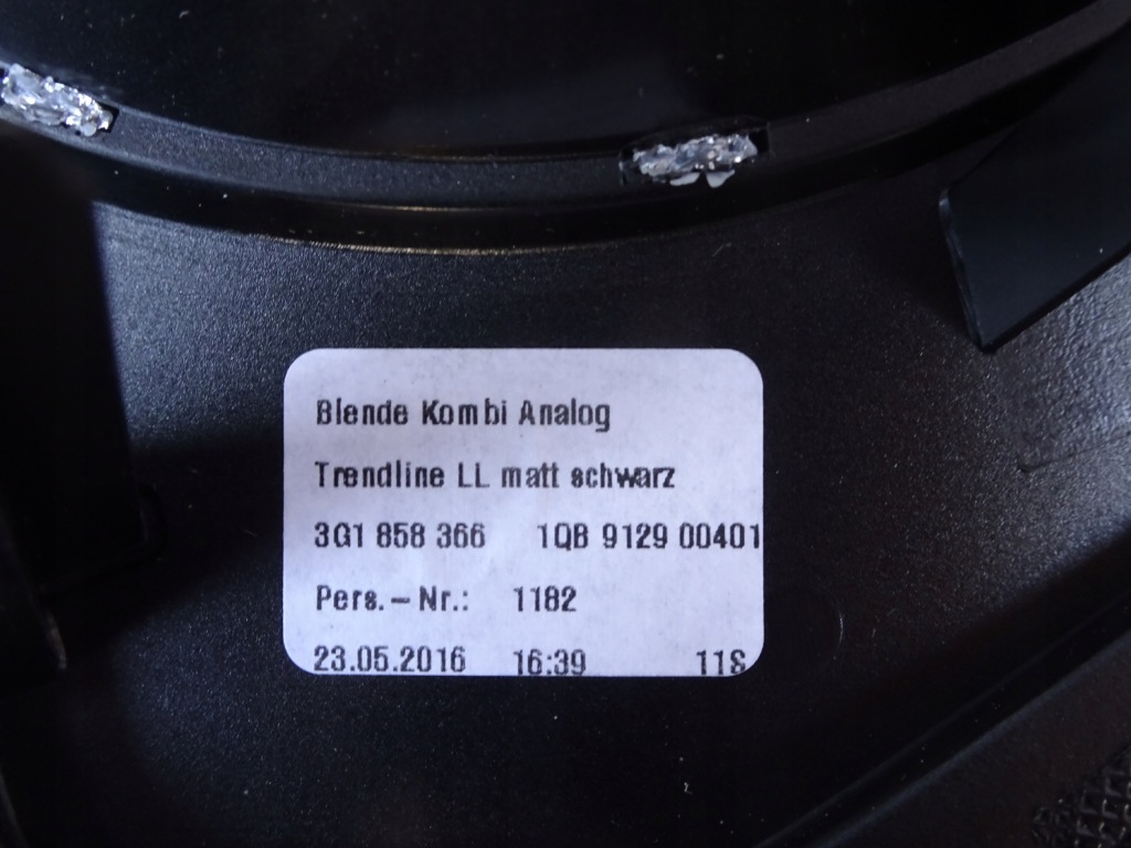 Vw passat b8 рамка dekor спидометра 3g1858366 Доставка