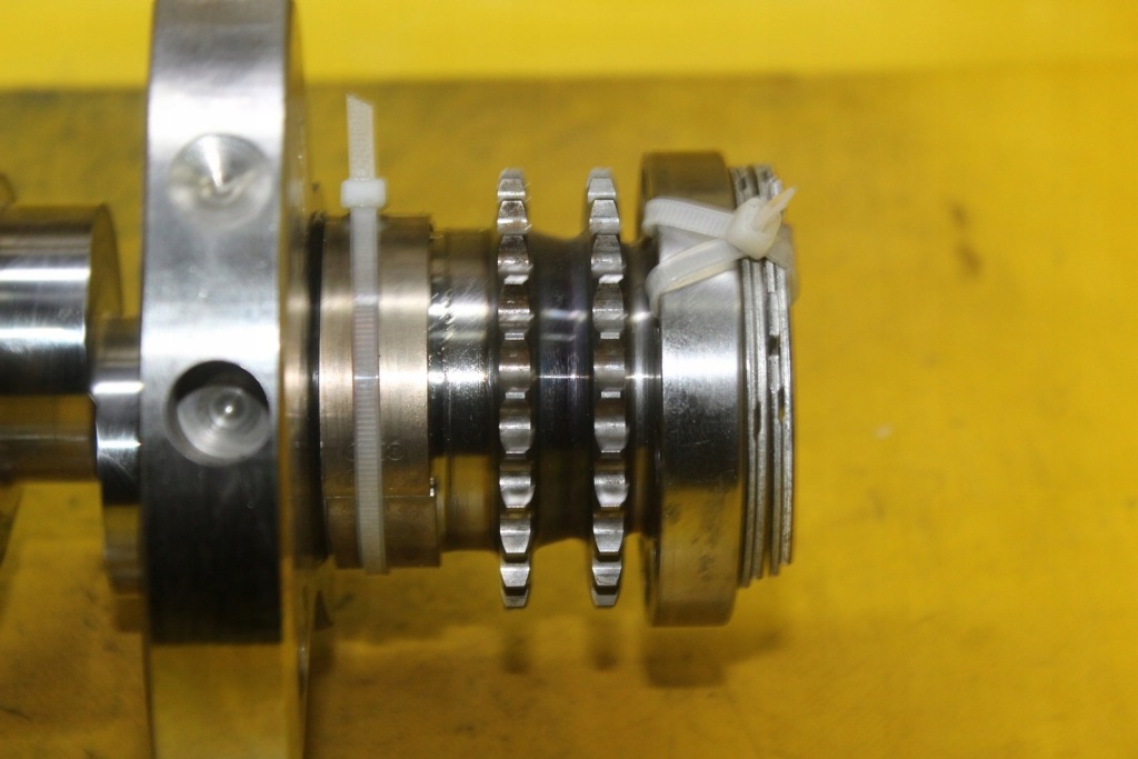 Wał коленчатый a6 c7 a5 a4 2.8 fsi 06eq chv вкладыши в Украине