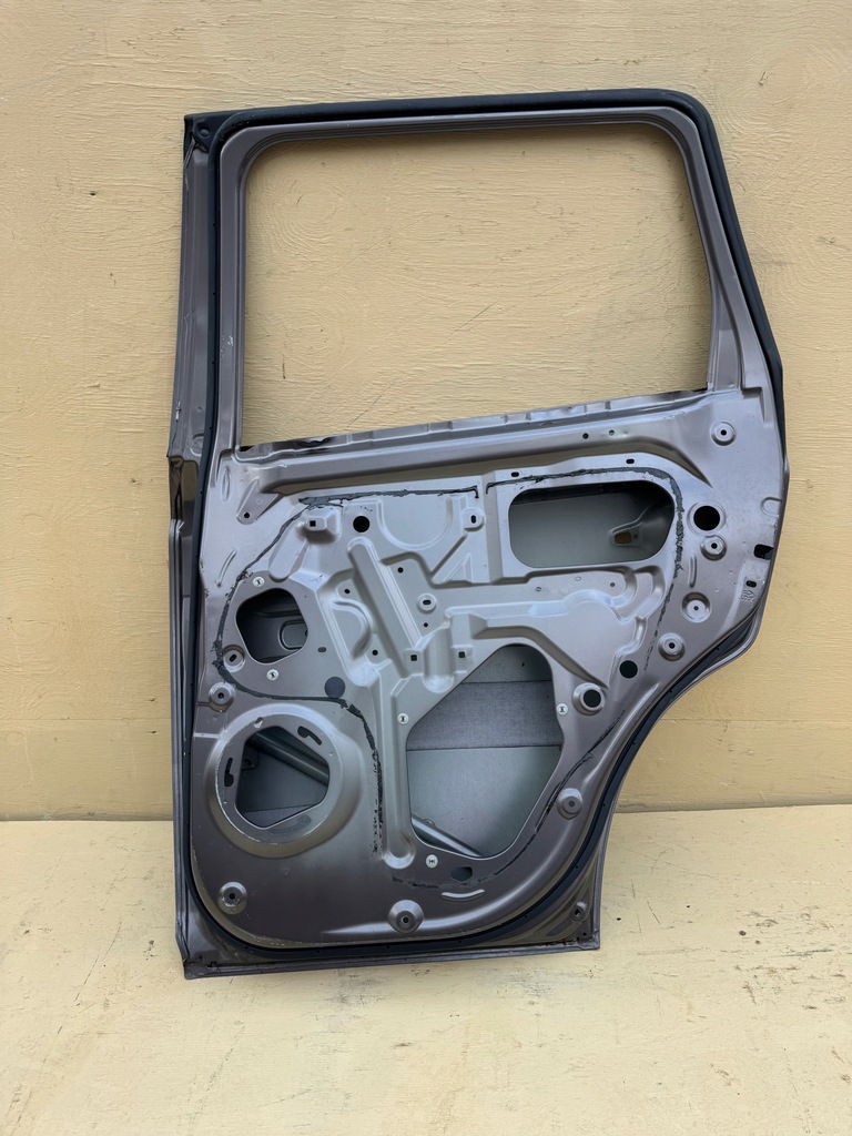 фото №16, Mitsubishi outlander iii 3 12-22r двері праве задні правий задня