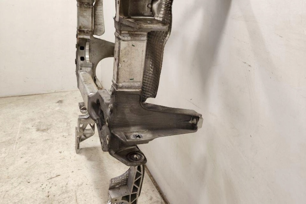 фото №8, Подрамник передние porsche panamera 970 97034110110 бензиновый 397kw 2012