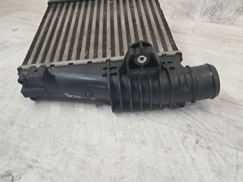 Peugeot 308 t9 2 радиатор интеркулер 1.6 hdi p9675627980 в Украине