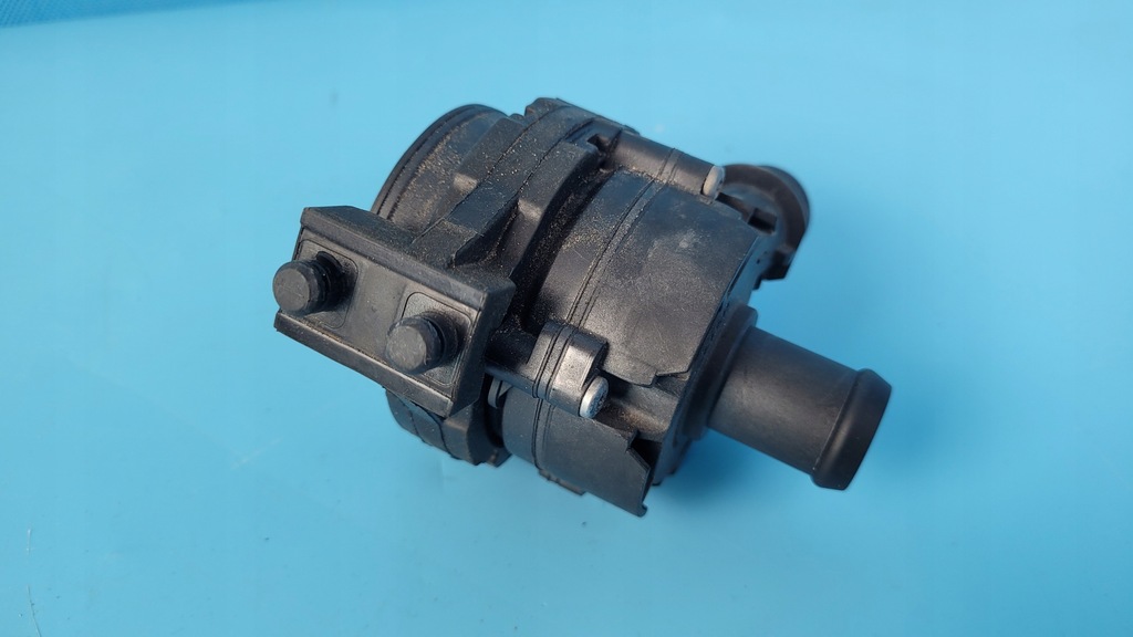 фото №7, Audi vw tiguan skoda 2.0 tdi дополнительная помпа насос wody 5q0965567h