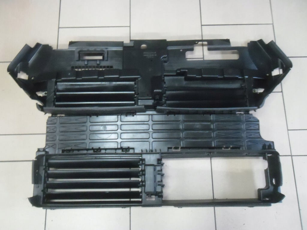 фото №1, Ford edge ii 2014- шторка жалюзи gt4b-8475-be