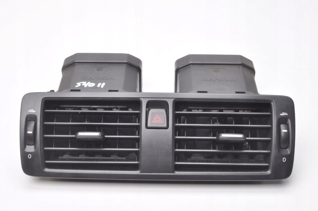 фото №1, Volvo s40 ii решётка решётки обдув средняя lift 39863758