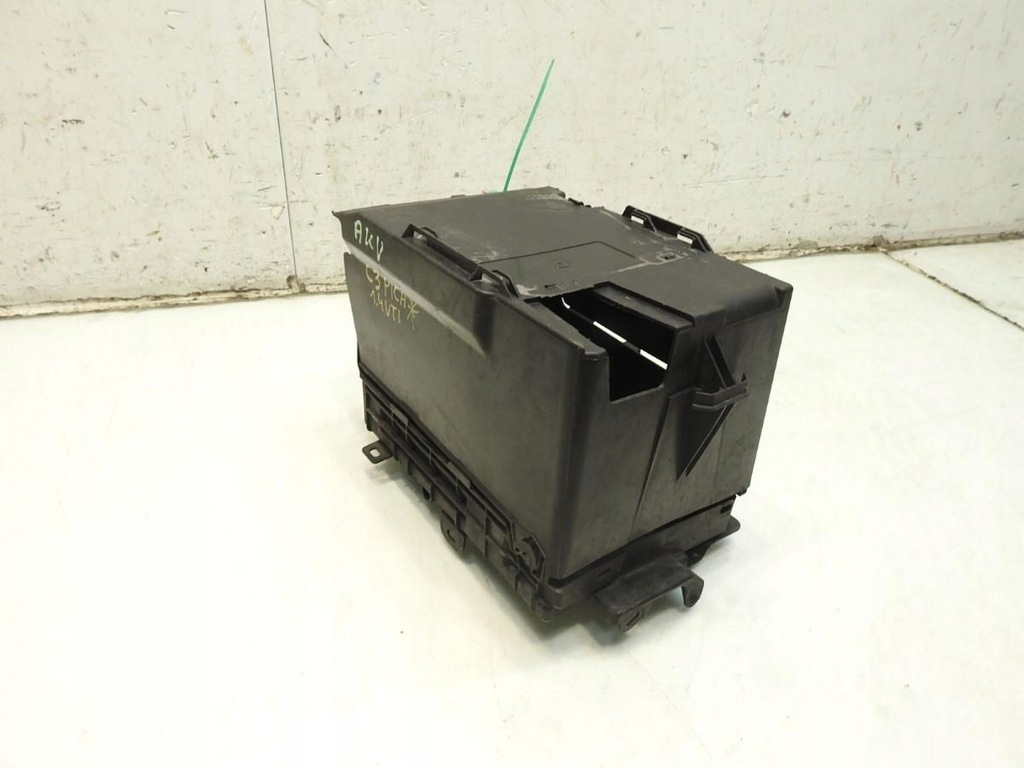 фото №8, Корпус аккумулятор citroen c3 picasso 1.4 vti 9688783080