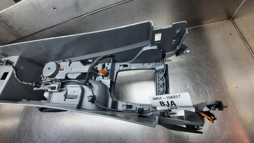 фото №13, Підлокітник тунель середній ford focus mk2 lift 1.6b 09r