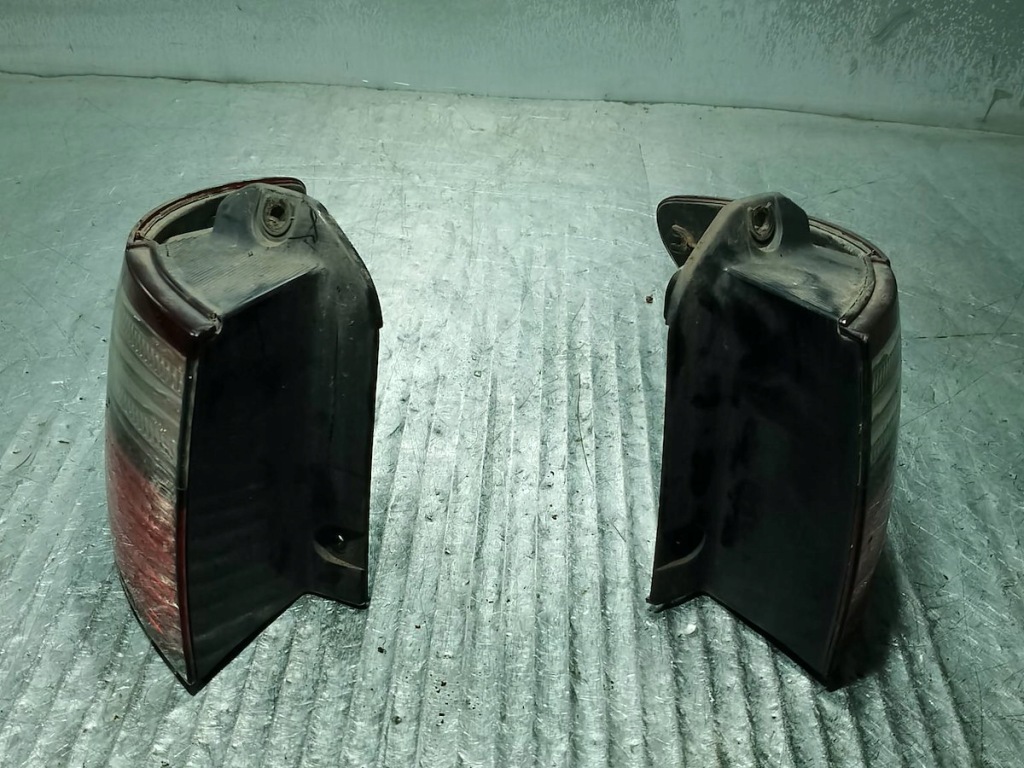 фото №7, Лампы задняя комплект toyota previa ii 00-05 28-142