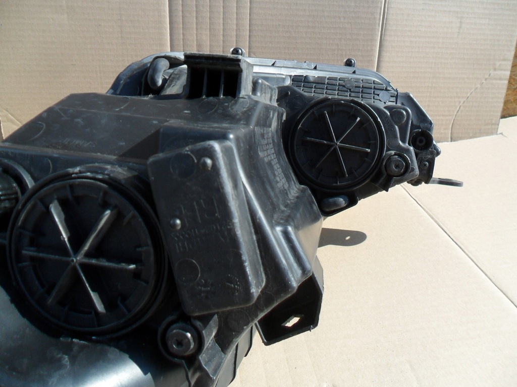 фото №11, Hyundai ix20 фара правый 921021kxxx