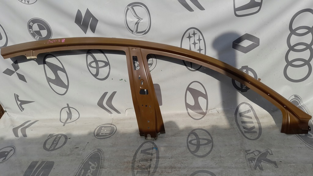 фото №1, Tesla 3 обшивка праве блок двигуна