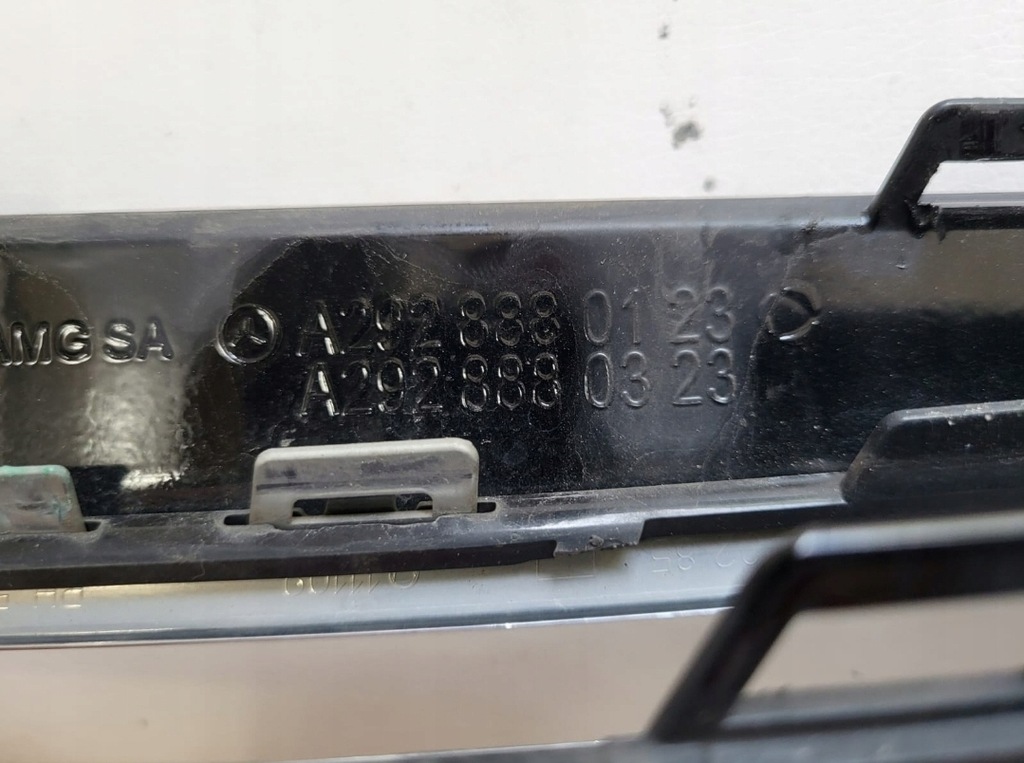 фото №9, Решётка радиатора решётка радиатора mercedes c-klasa a205 nowe