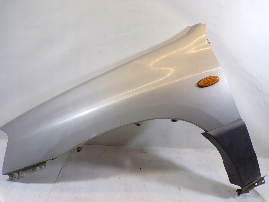 фото №1, Крыло левый передний mazda tribute