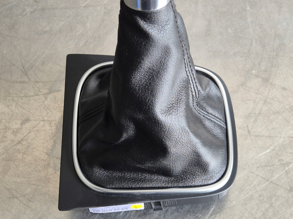 фото №9, Vw golf eos jetta оригинальная ручка переключения передач с чехол 5k0711113e