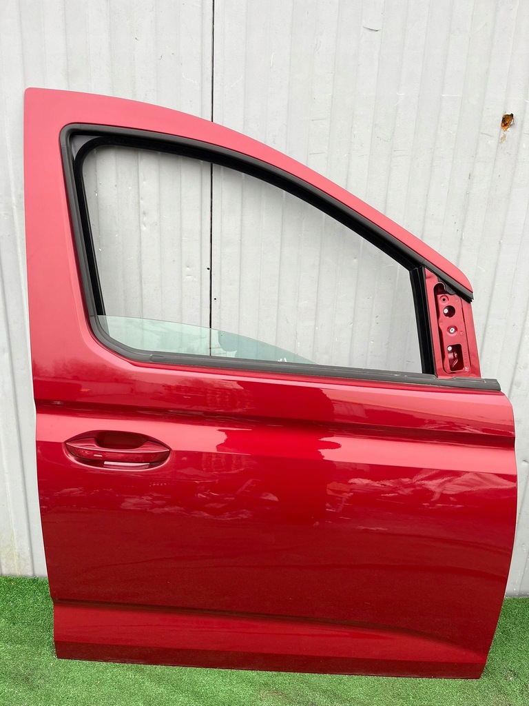 фото №1, Vw caddy 2k7 v дверь передние правое lb3z