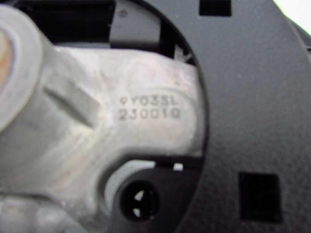 фото №14, Suzuki kizashi повітропровід шкіряний багатофункціональний пелюстки перемикання 09-14r