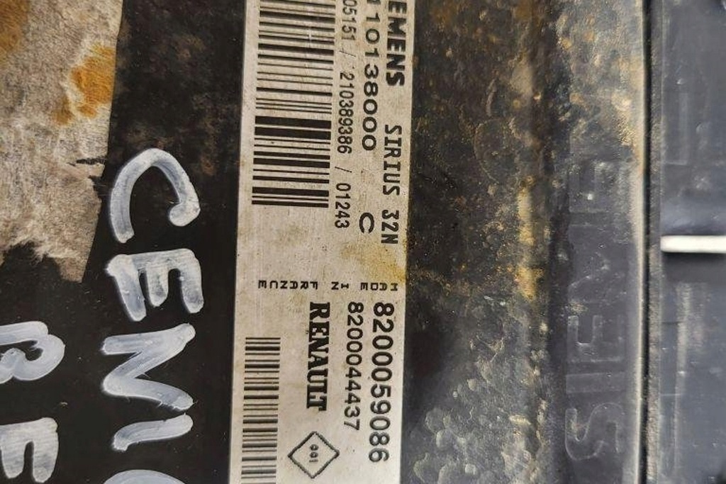 фото №1, Бортовий комп'ютер двигуна ecu renault megane scenic ja0/1_ s110138000 2.0l