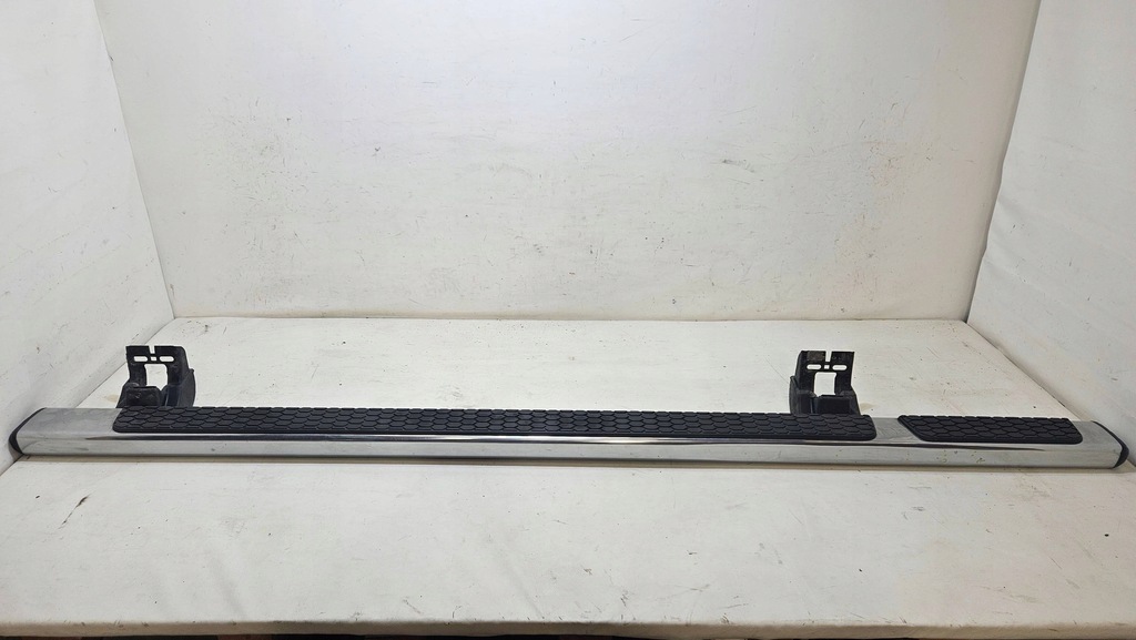 фото №1, Молдинг порог подножка порог кронштейн dodge ram 1500 2009-2018rok