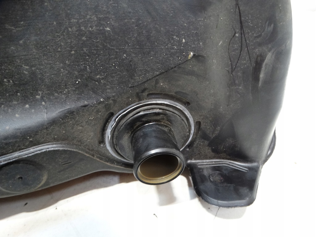 фото №8, Бак bak топлива toyota aygo lift 77001-0h050 18-22r.