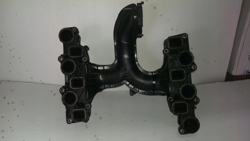 фото №1, Коллектор всасывающий vw audi a4 a6 a8 3.0tdi 059129711cf