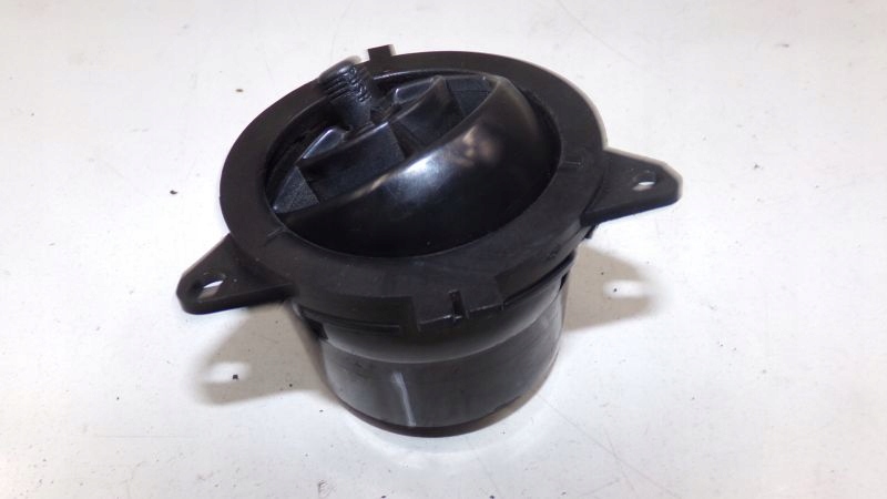 фото №1, Mazda mx3 воздуховод воздуха решётка левая