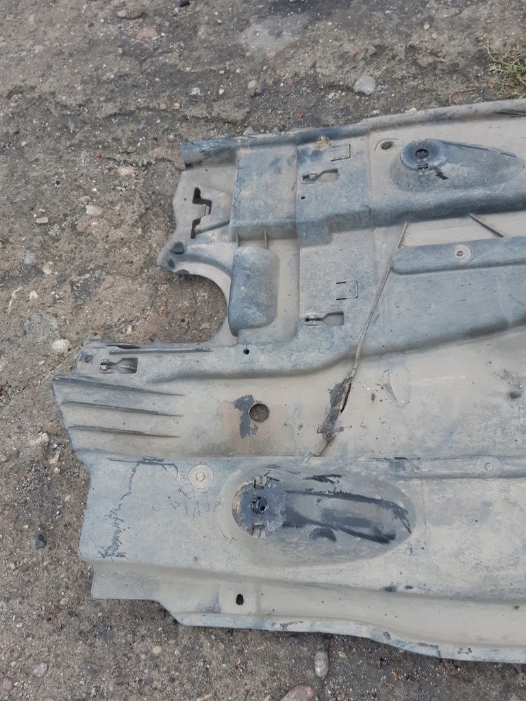 фото №8, Audi a3 8v захист плита підлога підвіска права 5q0825202l