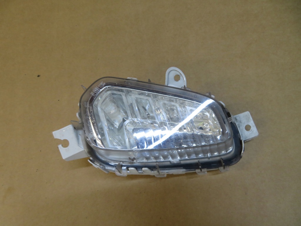 Купить Volvo v40 2 фара передняя правый  led drl противотуманная фара правый 31395922
