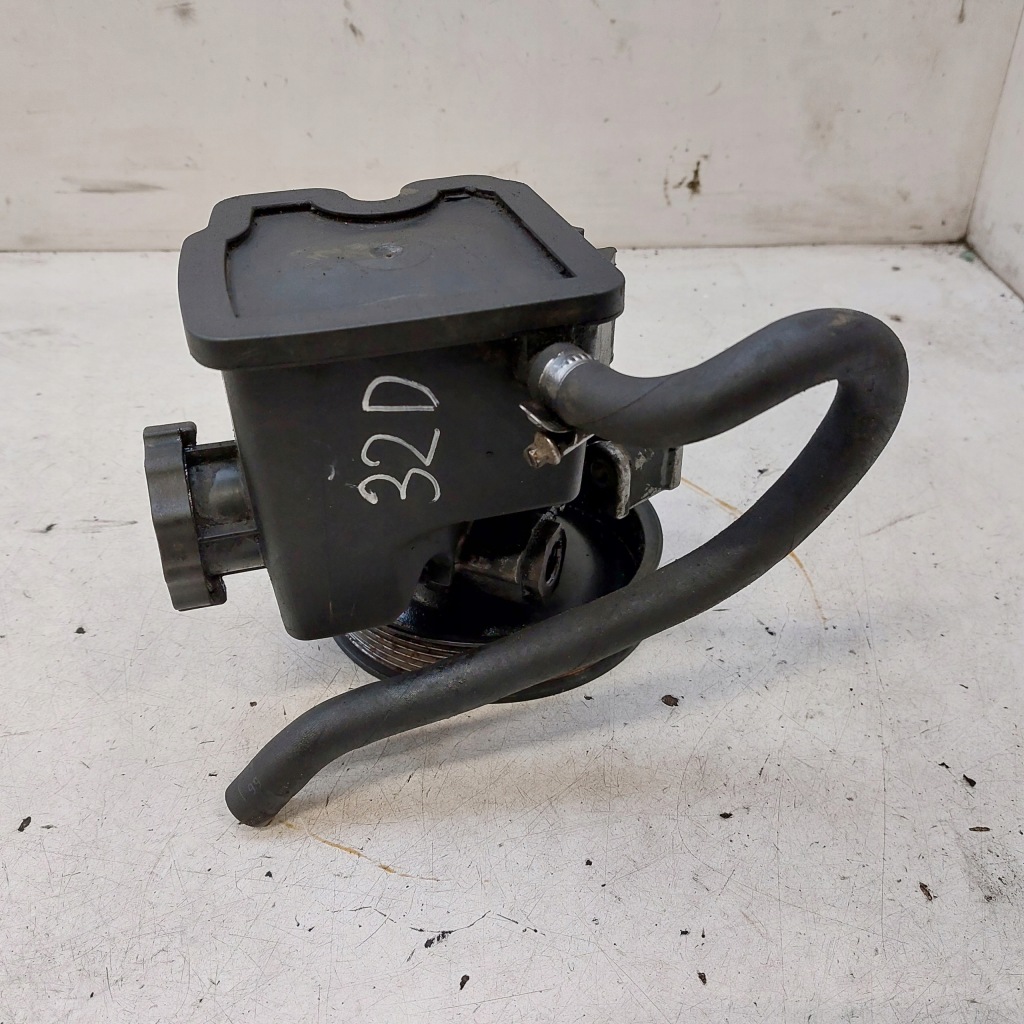 Mercedes benz viano 2,2 cdi насос усилителя Киев