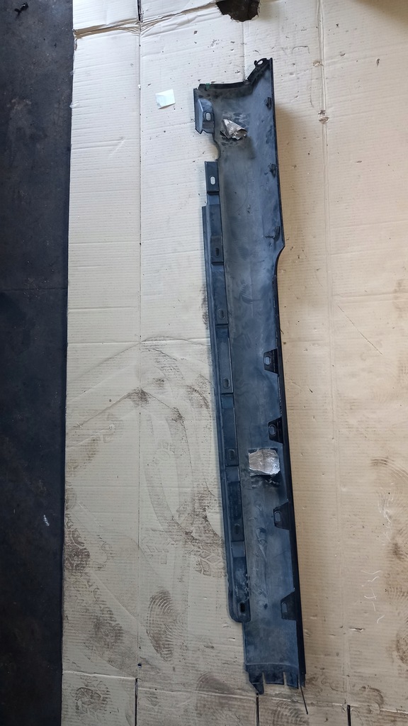 фото №8, Молдинг порог левая 30785150 volvo c70 06-12r