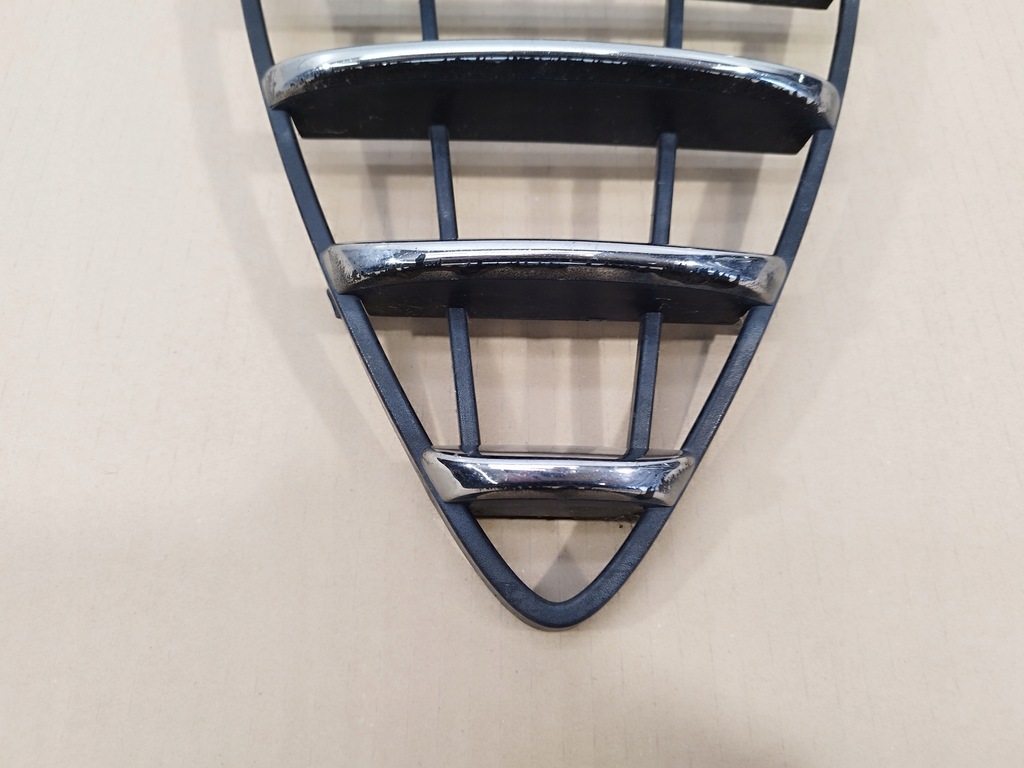 фото №5, Решітка радіатора решітка радіатора бампера передній alfa romeo mito lata 2008-2016 156078532