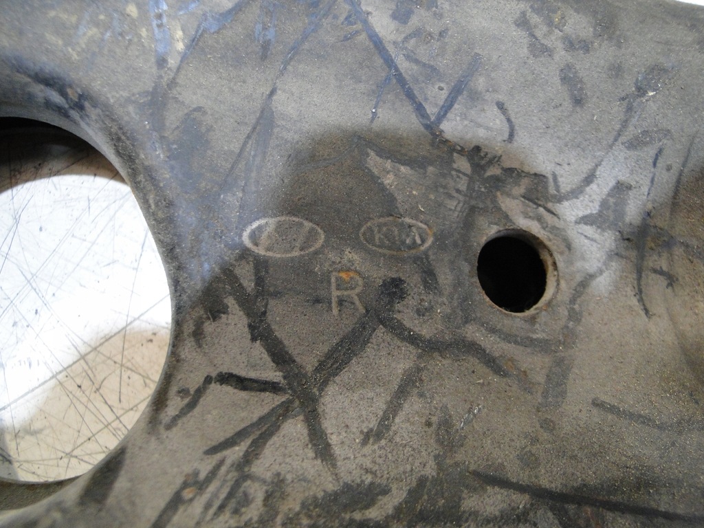 фото №7, Kia soul i 08-13 рычаг правый перед передний