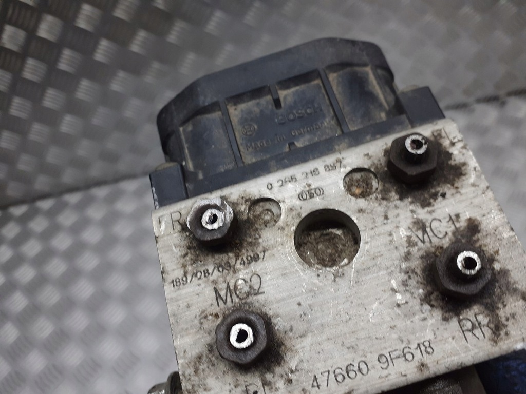 фото №7, Насос abs nissan primera p11 1.8 476609f618