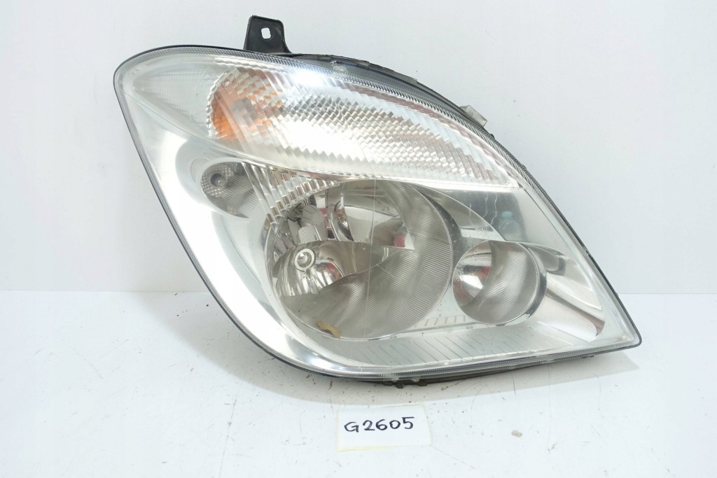 фото №1, Mercedes sprinter w906 лампа правый перед правая передняя a9068200261