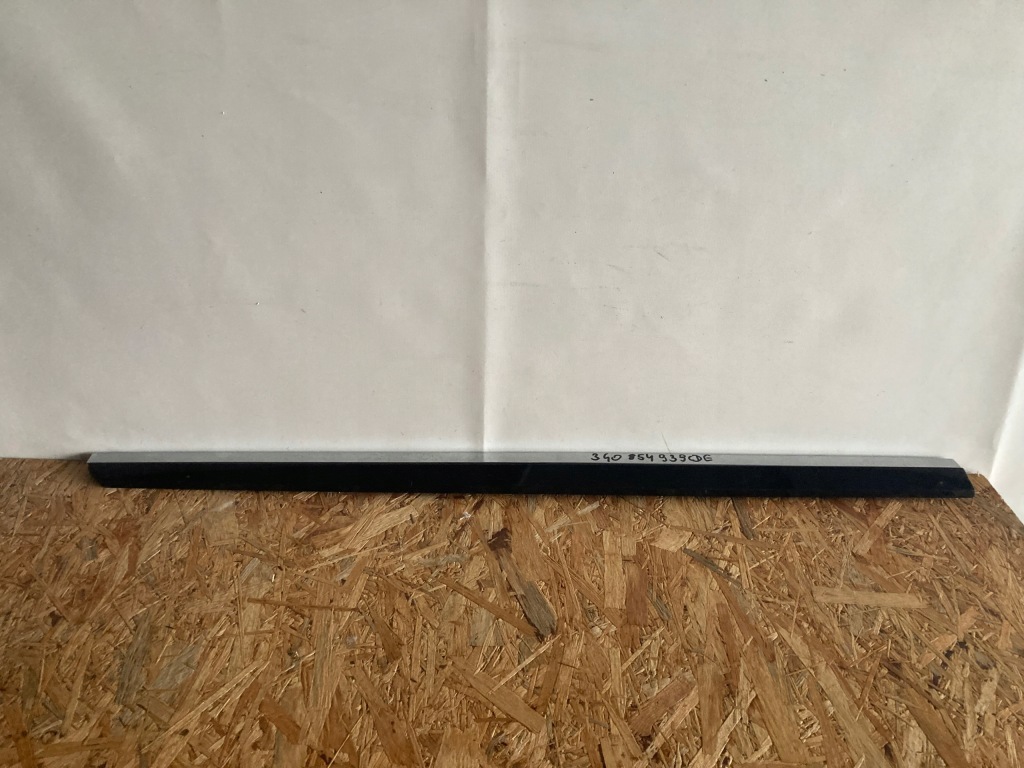 фото №1, Молдинг двері lp vw passat b8 3g0854939cde nowa