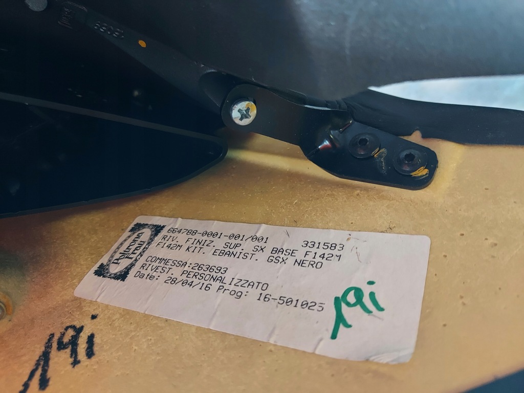 фото №12, Защита спидометра панели ferrari 488 gtb левая 87438700