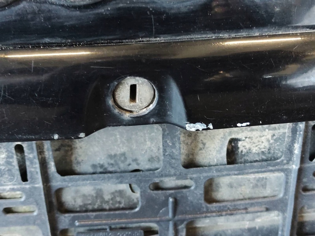 фото №12, Кришка багажника багажника + 2 лампи audi a3 8l hb 3d ly9b