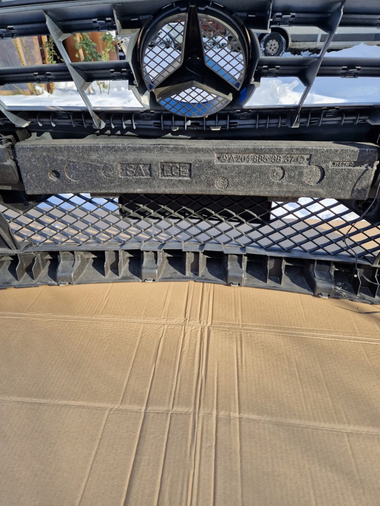 Mercedes c klasa w204 рестайлинг  204 бампер pdc омыватель перед передний amg 147 Цена